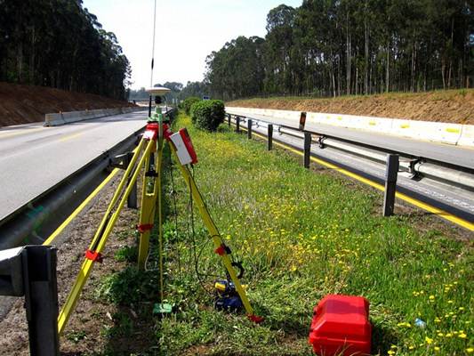 GNSS - dados via satélite. Foto Flickr @JAMoutinho GNSS - dados via satélite