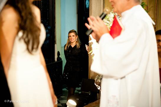 Seja cerimonia de casamento ou solenidade, o cerimonial está presente do começo ao fim do evento para que tudo saia como previsto. Foto Flickr @Patricia Figueira Seja cerimonia de casamento ou solenidade, o cerimonial está presente do começo ao fim do evento para que tudo saia como previsto