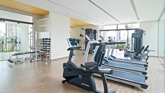 A academia de musculação é procurada por pessoas de todas as idades, homens e mulheres. Foto Flickr @MASB Desenvolvimento Imobiliário A academia de musculação é procurada por pessoas de todas as idades, homens e mulheres