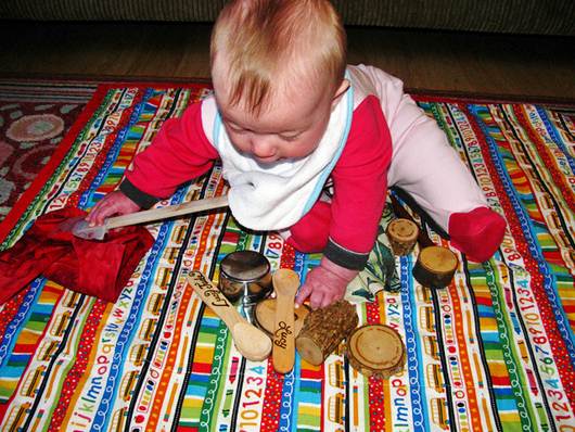 Também conhecida como pedagogia Montessoriana, a técnica trabalha força corporal, espiritual, vontade e sabedoria. Foto Flickr @LizMarie_AK Também conhecida como pedagogia Montessoriana, a técnica trabalha força corporal, espiritual, vontade e sabedoria
