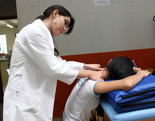 Várias técnicas de massagens são usadas para fins estéticos. Foto Flickr @Rafael Kage Várias técnicas de massagens são usadas para fins estéticos