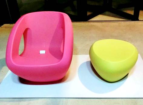 O designer também pode trabalhar em empresas de móveis, em suas coleções. Foto Flickr @vernieman O designer também pode trabalhar em empresas de móveis, em suas coleções