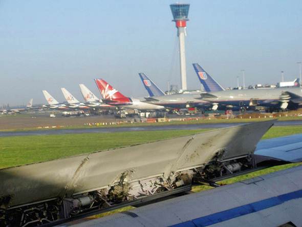 Área de estacionamento para os aviões. Foto Flickr @Luigi Rosa Área de estacionamento para os aviões