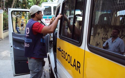 A data da fiscalização é agendada de acordo com os número finais da placa do veículo. Foto Flickr @Preismartins A data da fiscalização é agendada de acordo com os número finais da placa do veículo