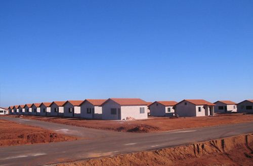 Casa do programa Minha Casa Minha Vida já entregues no bairro Francisco Angotti - Foto: Site da Prefeitura Municipal - Cohagra