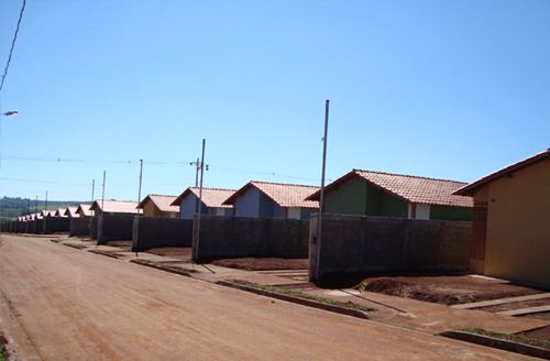 Casa do programa Minha Casa Minha Vida já entregues no bairro Tancredo Neves - Foto: Site da Prefeitura Municipal - Cohagra